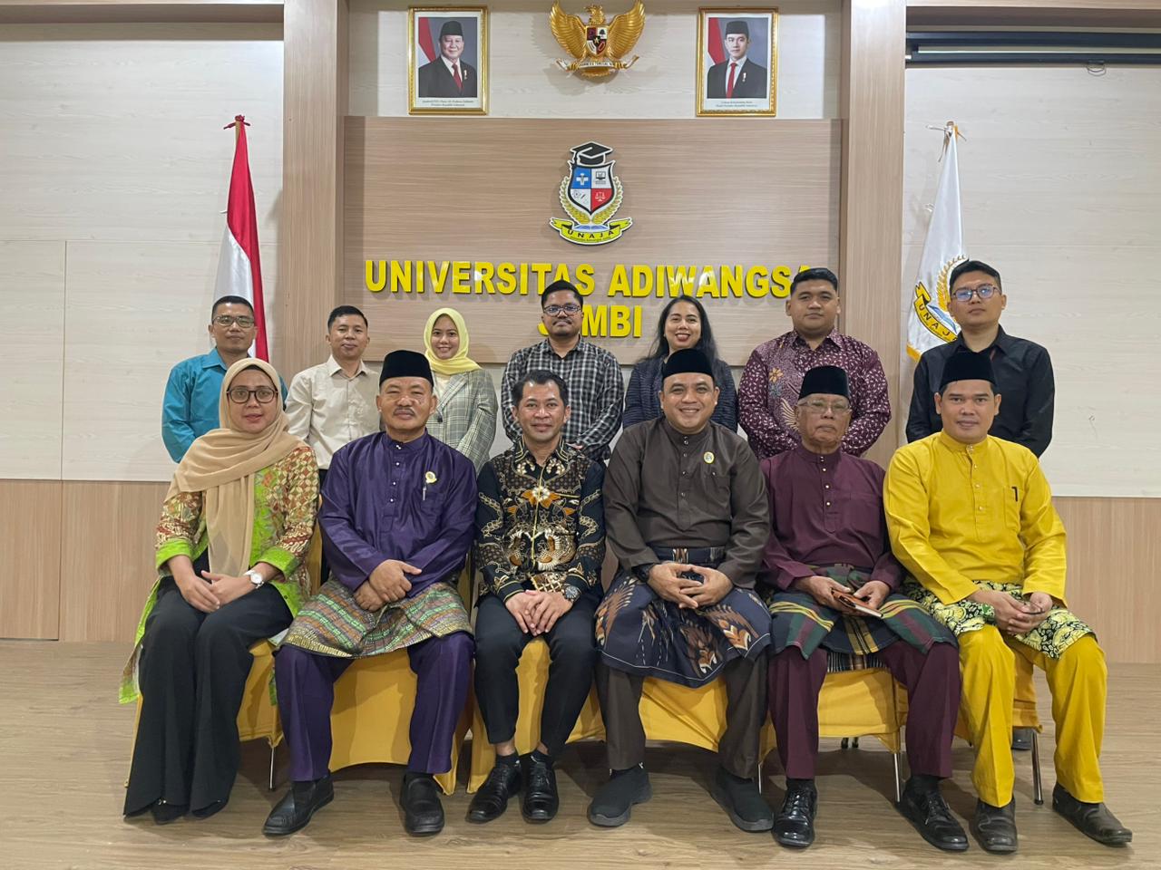 Kampus Swasta Terbaik di Jambi: Universitas Adiwangsa Jambi Teken Kerjasama dengan Lembaga Adat Melayu Kota Jambi: Penguatan Budaya dan Pendidikan dari Kampus Swasta Terbaik di Jambi