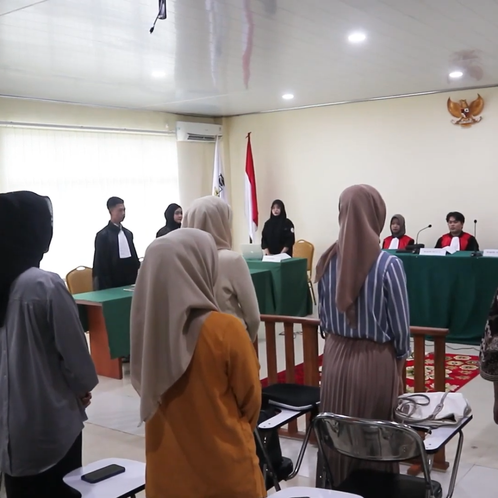 Ruang Peradilan Semu 1
