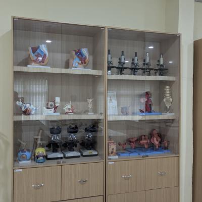 Laboratorium Farmasi 14