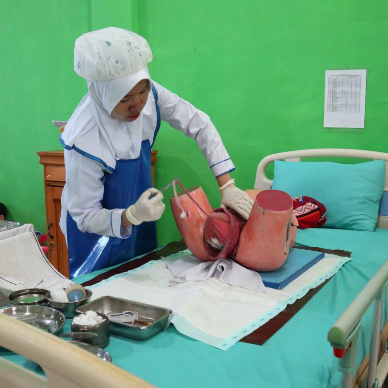 Laboratorium Bidan 4