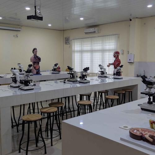 Laboratorium Kedokteran 19