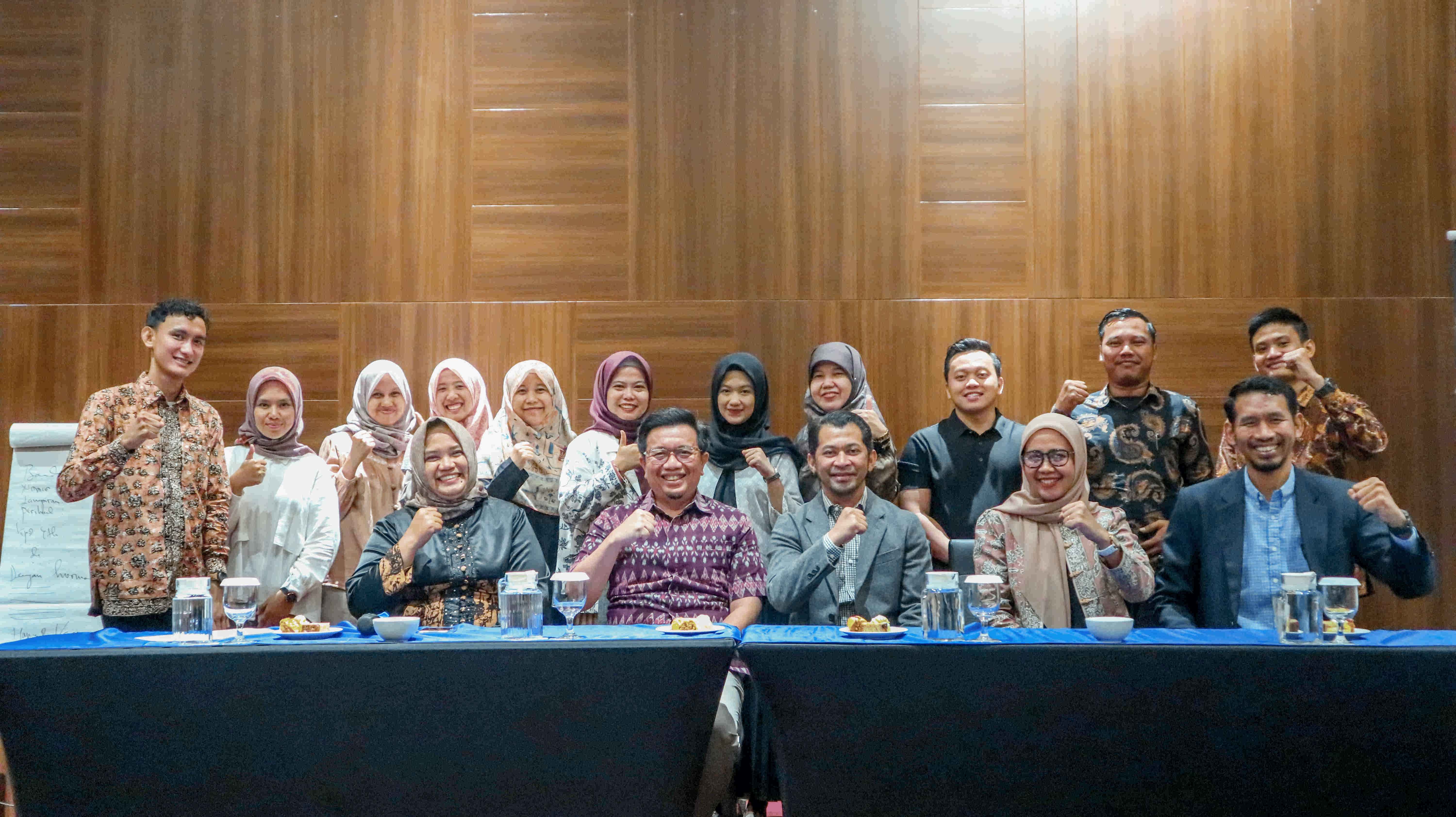 FOCUS DISCUSSION GROOUP: Impelementasi MBKM Program Studi S1 Farmasi di Universitas Adiwangsa Jambi