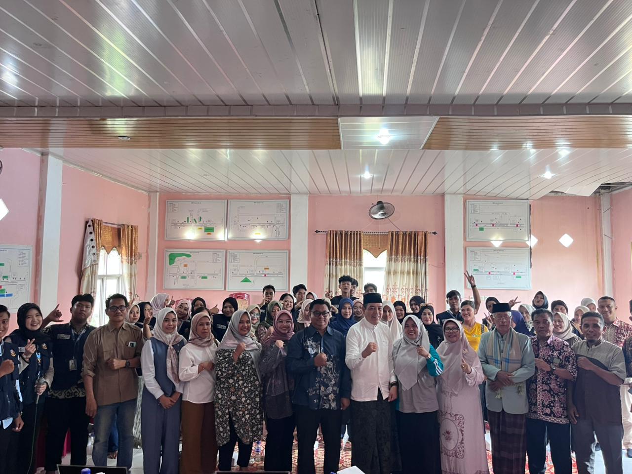 Mahasiswa FKIK UNAJA Tinggalkan Kesan Mendalam di Desa Kemingking Dalam