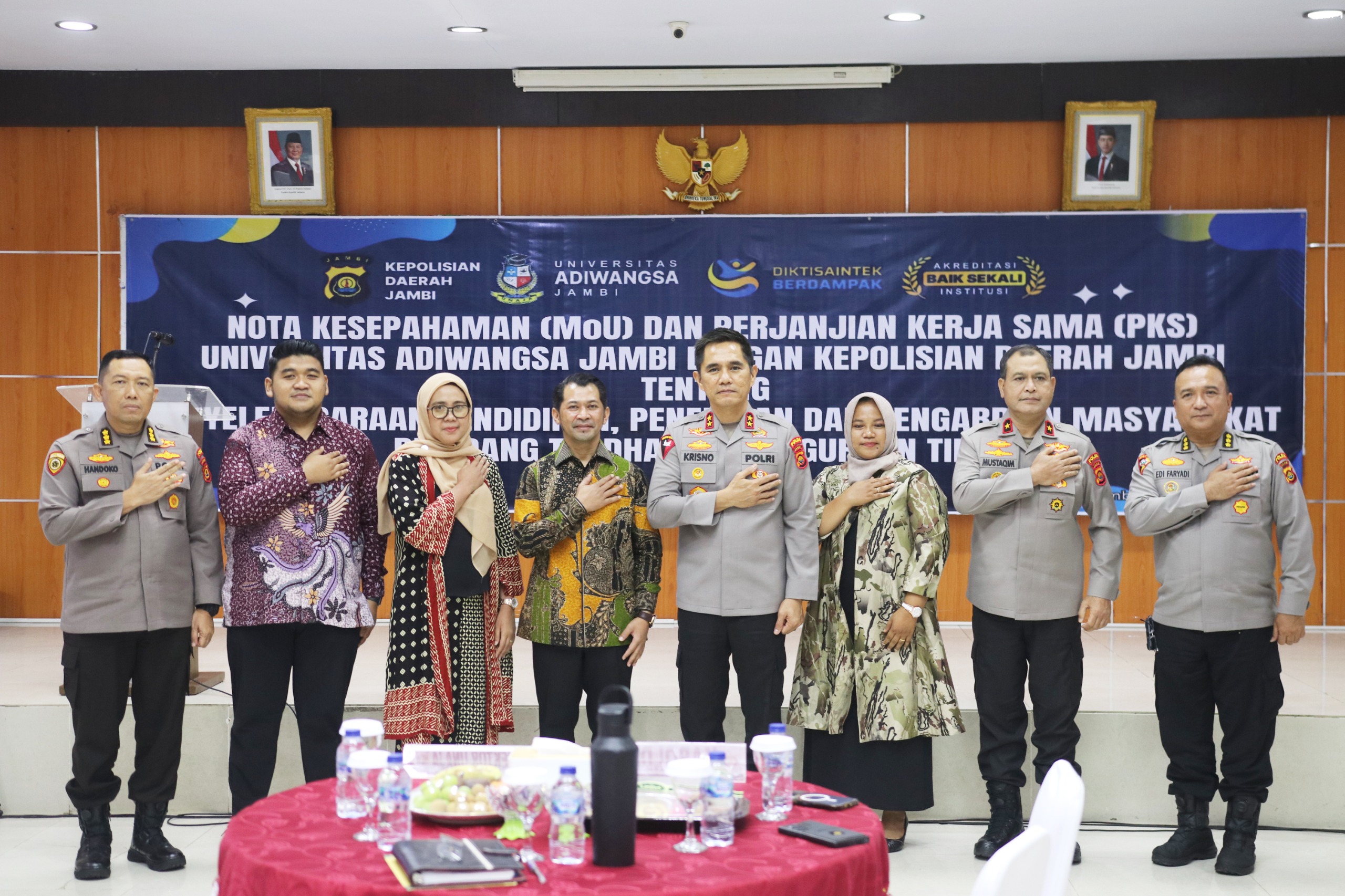 UNAJA & POLDA JAMBI Teken MoU dan PKS: Sinergi untuk Pendidikan, Penelitian, dan Pengabdian Masyarakat