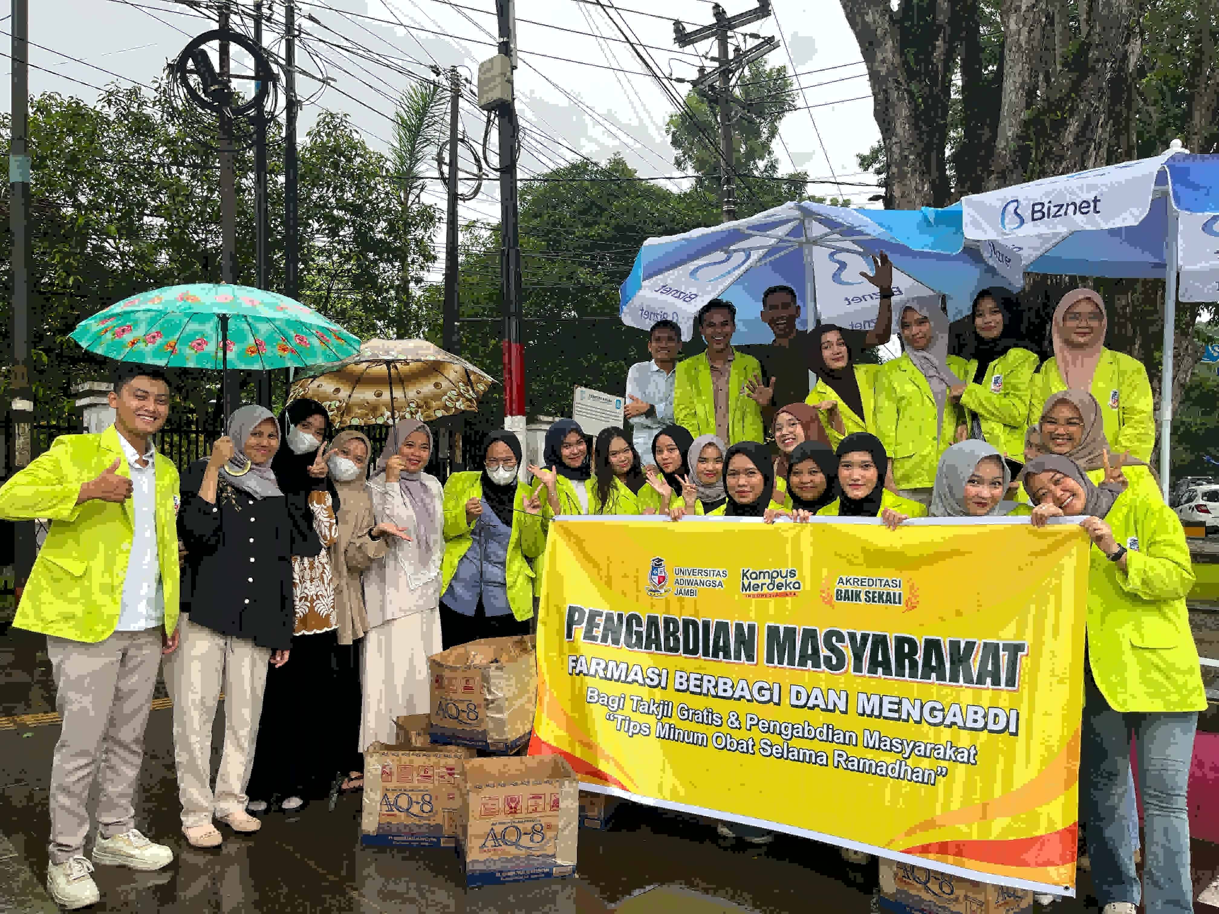 PENGABDIAN MASYARAKAT PRODI FARMASI & BERBAGI TAKJIL: Tips Minum Obat Selama Ramadhan