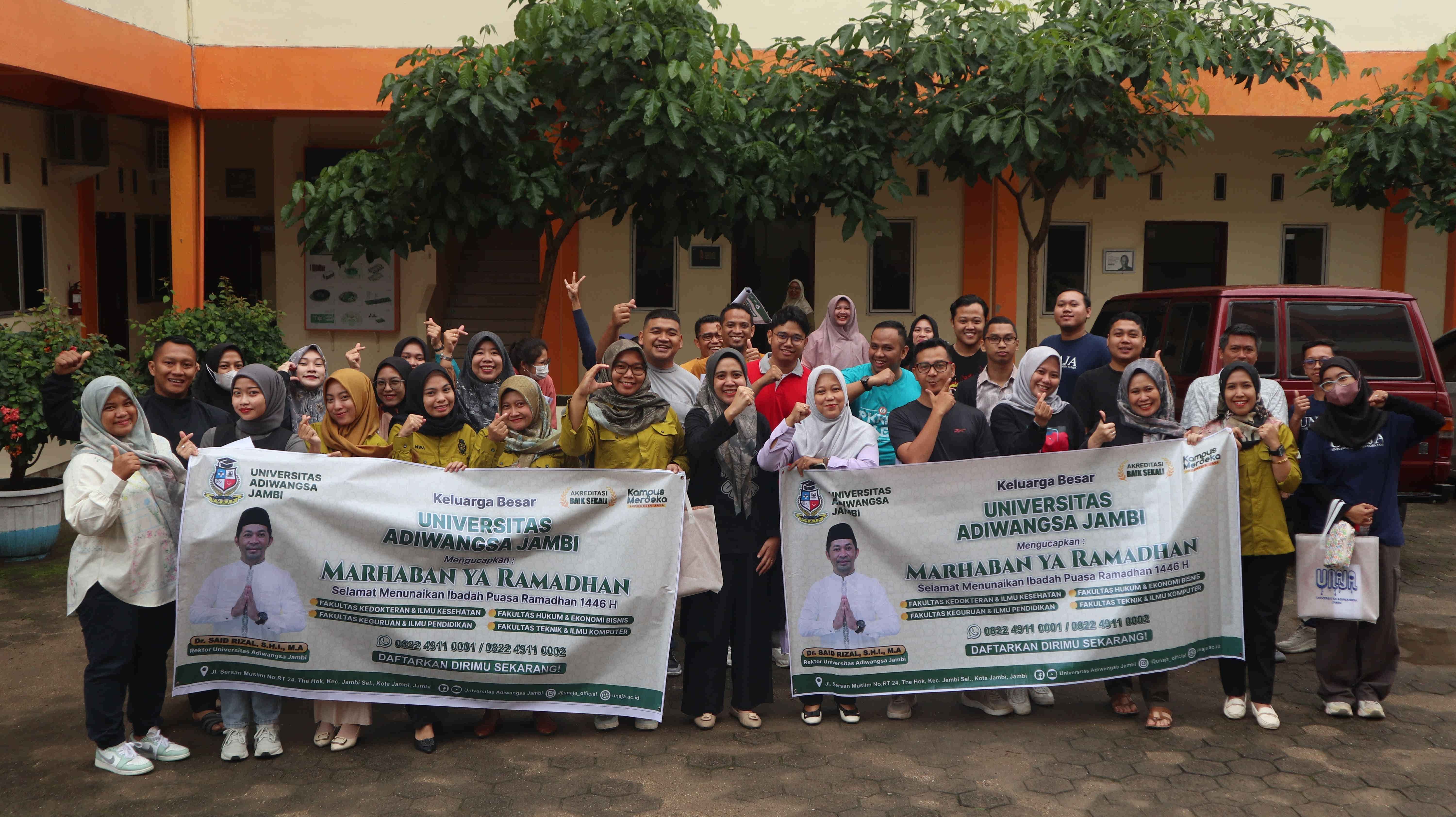 KEGIATAN BAKTI SOSIAL: Sambut Bulan Suci Ramadhan UNAJA Gelar Bakti Sosial Membersihkan Masjid di Kota Jambi