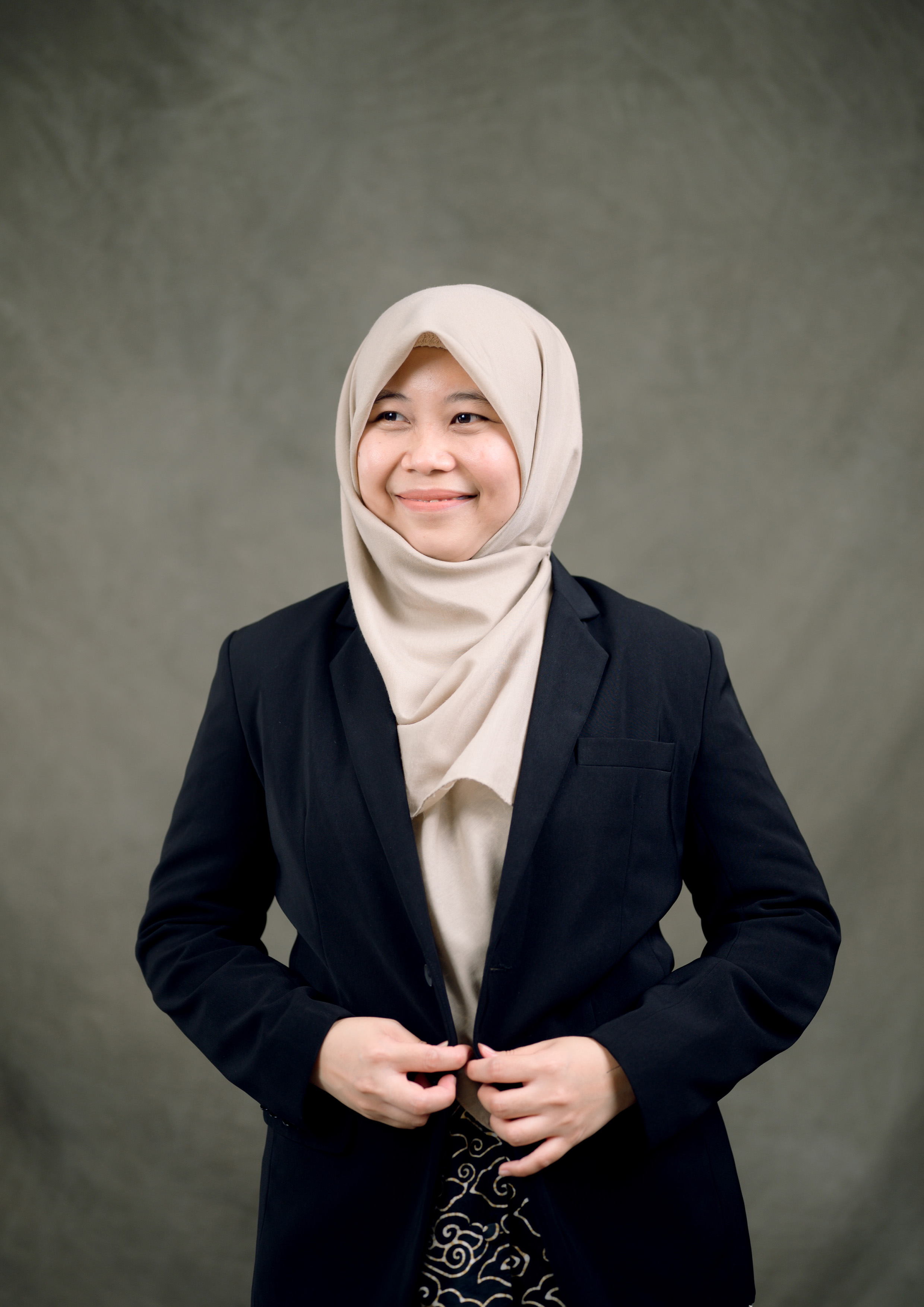 apt. Siti Marwah Lestari, M.Si., C.Herbs